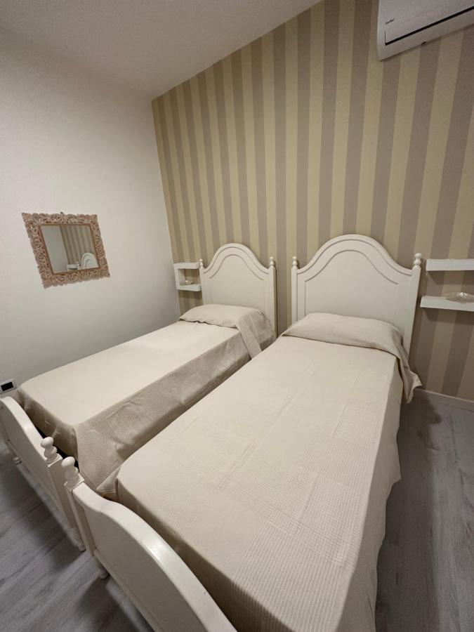 B&B By Family L&G Вибо Валентия Марина Екстериор снимка