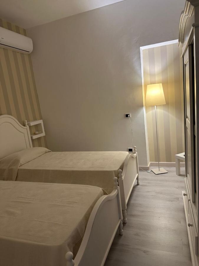 B&B By Family L&G Вибо Валентия Марина Екстериор снимка